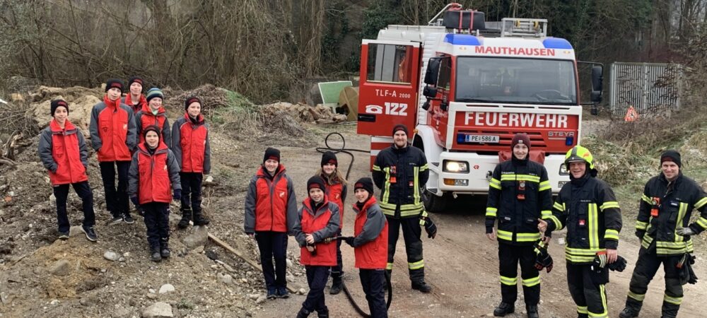 Jugend – Mit Feuerlöscher zum Brandeinsatz